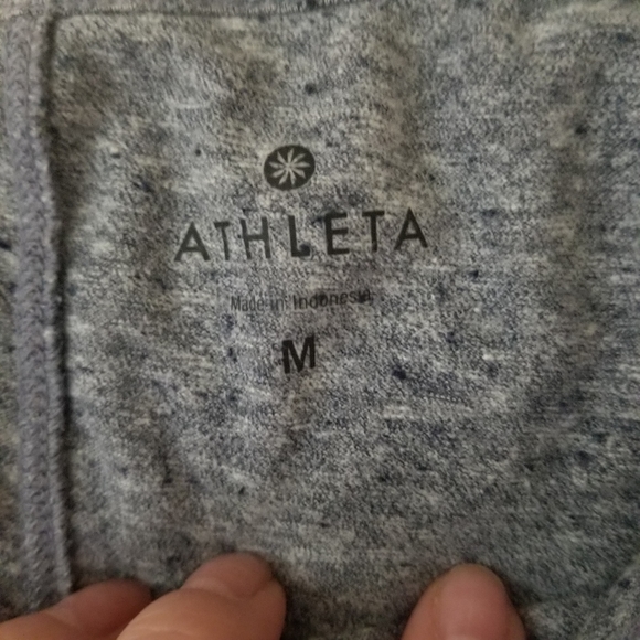 Long Sleeve Athleta Top~Medium - Picture 4 of 7